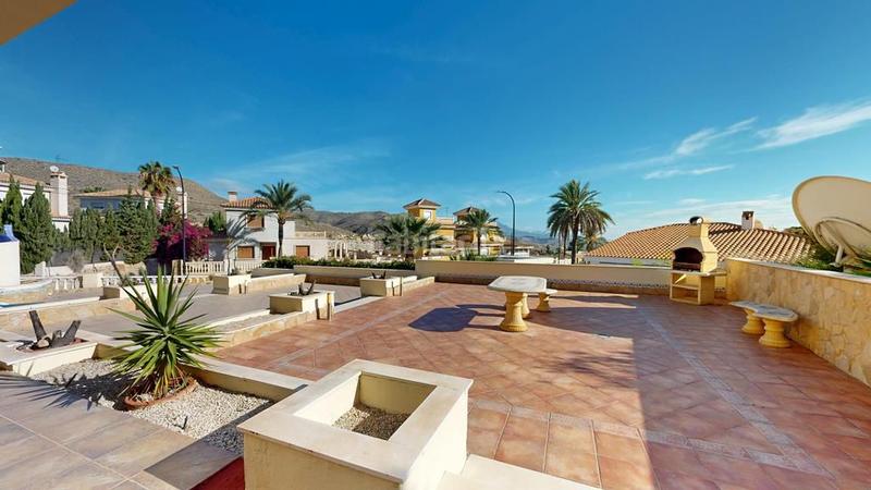 Foto 6b74aac8-709f-497e-8234-81e3831784bc. Chalet avec chauffage parking piscine dans Pueblo Acantilado-Lanuza Campello (el)