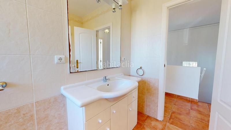 Foto bd2a043d-a516-490d-9184-701fefdf1759. Chalet avec chauffage parking piscine dans Pueblo Acantilado-Lanuza Campello (el)