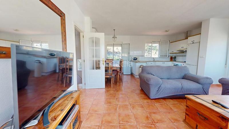 Foto d7ecb4f0-c4d9-4b69-a21b-4b94307a3975. Chalet avec chauffage parking piscine dans Pueblo Acantilado-Lanuza Campello (el)