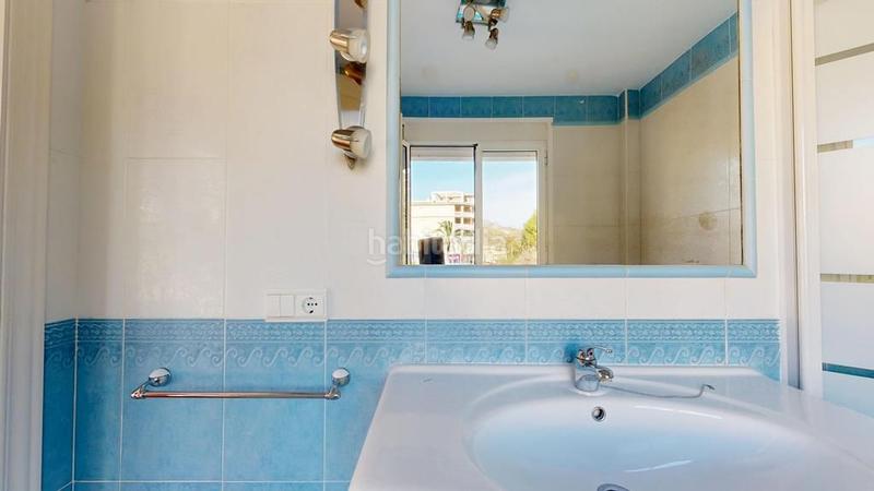 Foto e0036a31-1f3b-453b-96a6-42d825cb5119. Chalet avec chauffage parking piscine dans Pueblo Acantilado-Lanuza Campello (el)