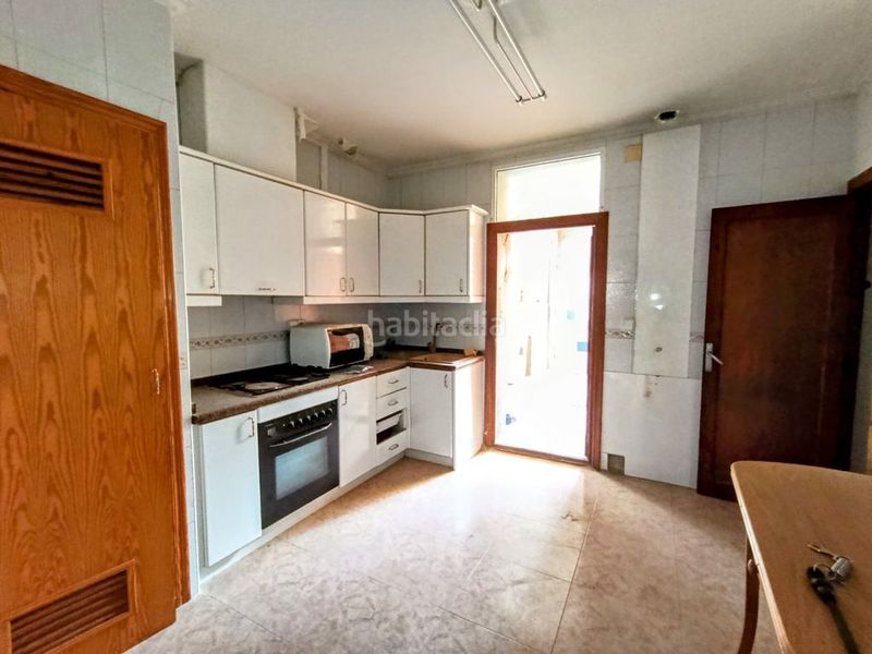 Foto 5fdc320a-50fa-4874-83ae-e6f8dd4de4e9. Casa a Centro Mutxamel