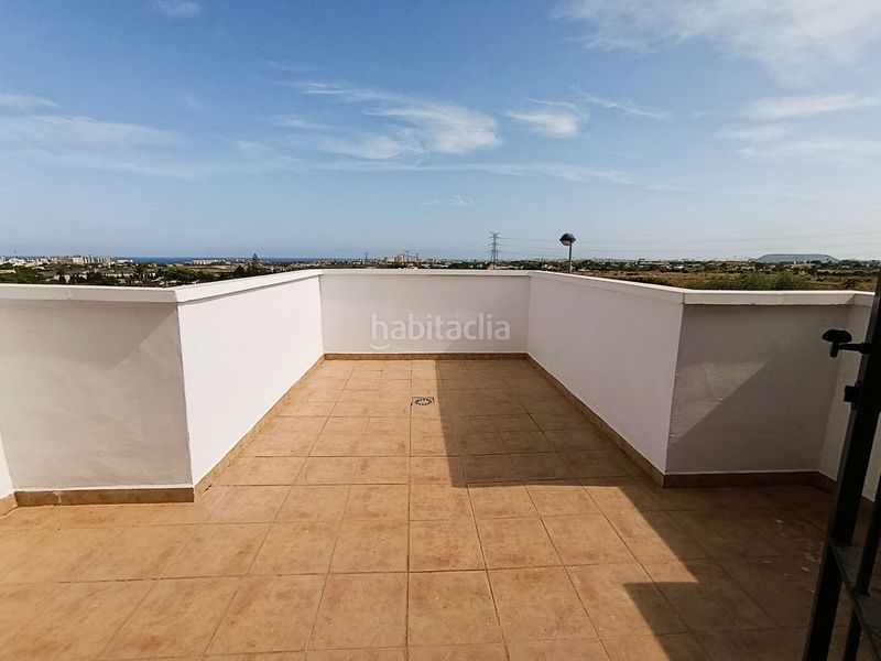 Foto 90f88721-f7d7-44f1-ba37-3c40a07140f3. Xalet amb piscina a Bonalba-Cotoveta Mutxamel
