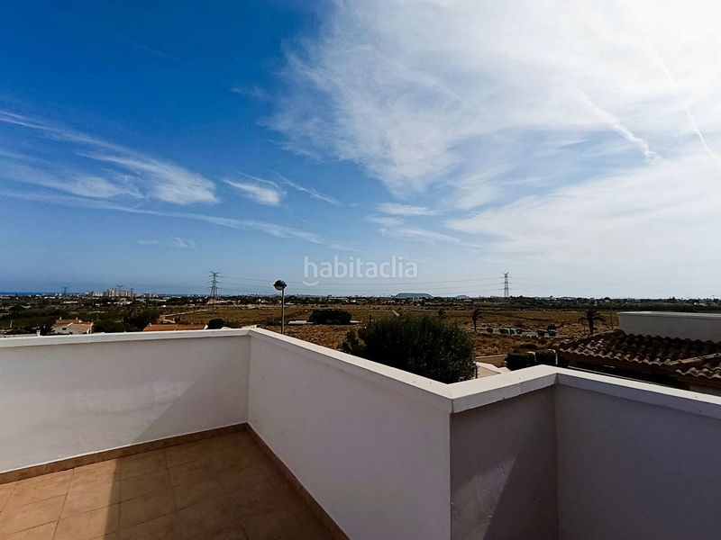 Foto c6e8fb5e-f726-4527-9426-3ad9156ea81e. Xalet amb piscina a Bonalba-Cotoveta Mutxamel