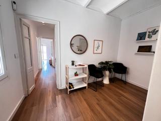 Location Appartement  Carrer joaquim botet i sisó. Per estudinats - contracte temporal - 375.-e per habiació - 4 ha