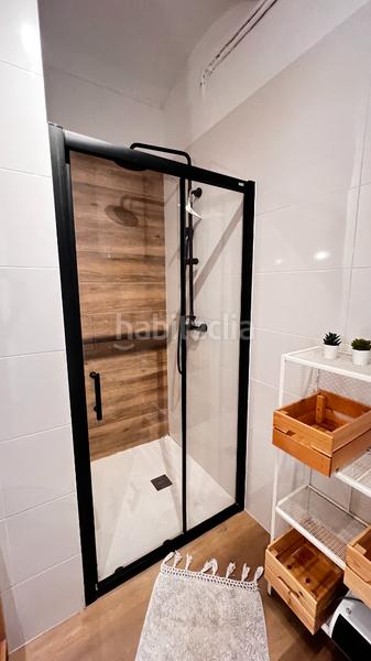 Foto 83b8b00c-8cf4-409d-8b7d-3fd3836221dd. Alquiler piso per estudinats - contracte temporal - 375.-e per habiació - 4 habitacions, en Girona