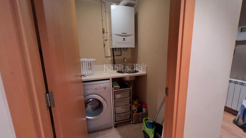 Foto f87a1788-74cf-466c-84ba-3dad44732cdc. Rent flat with heating parking in Eixample Sud-Migdia Girona