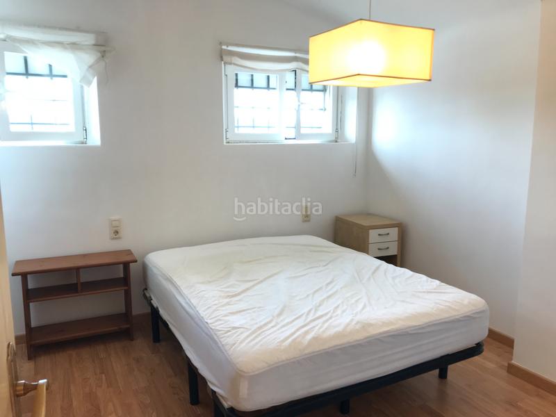 Foto 0c3cbd94-3ed2-4fd3-87a6-37d42ee44330. Alquiler piso vistes espectaculars, 2 habitacions, parking privat i traster en Girona