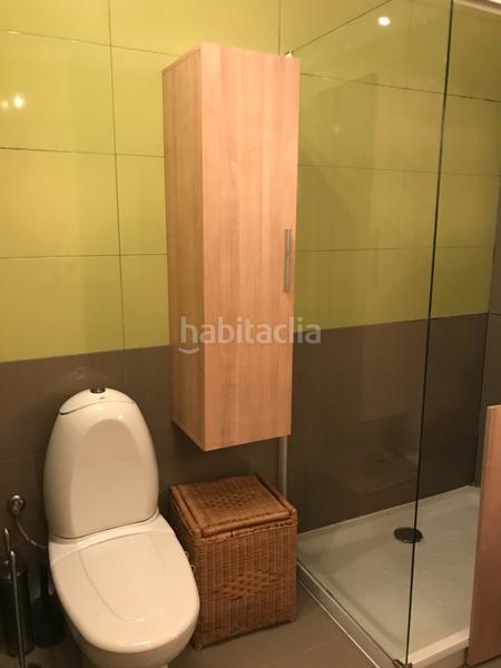Foto 9a87fc95-b4c9-41d3-96b5-e306b1c0ae77. Alquiler piso vistes espectaculars, 2 habitacions, parking privat i traster en Girona