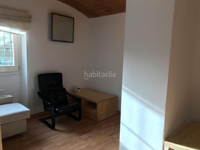 Foto a72e0ec5-06a2-45ee-ad8e-842806d12963. Alquiler piso vistes espectaculars, 2 habitacions, parking privat i traster en Girona