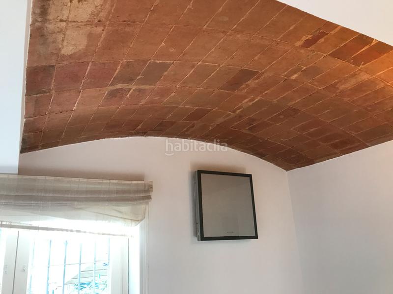 Foto a867d812-73bd-45a9-9f68-a74c7f3da1b4. Alquiler piso vistes espectaculars, 2 habitacions, parking privat i traster en Girona