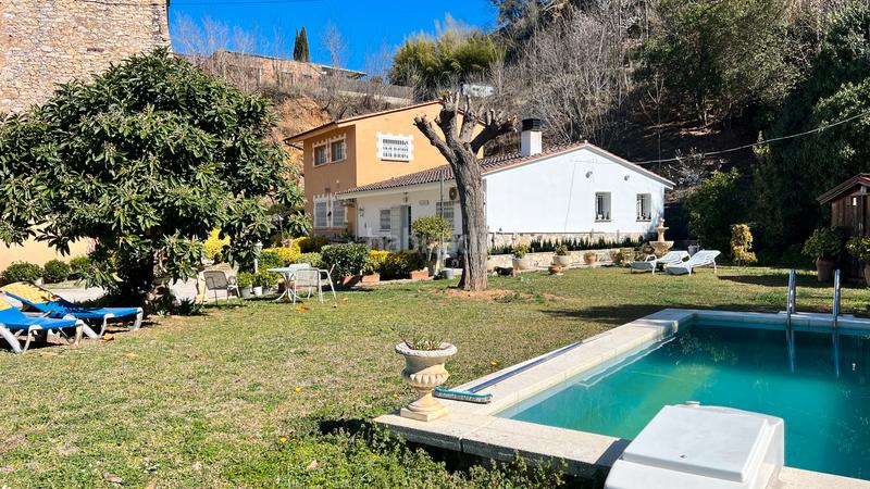 Foto 68224588-bd81-409f-a5fa-a76233397459. Chalet with fireplace parking pool in Carme - Vistalegre Girona