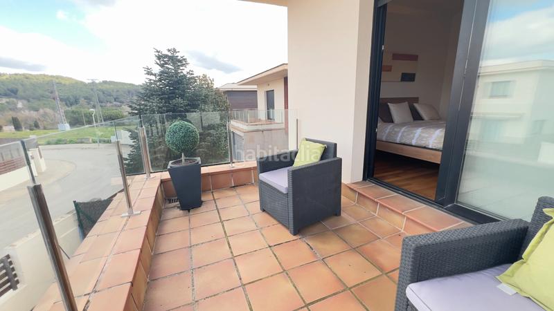Foto 3090e687-8ac6-4fa7-a843-484582dc8a64. Chalet casa unifamiliar amb jardí de 500 m², molt ben conservada, a prop de girona en Sant Julià de Ramis