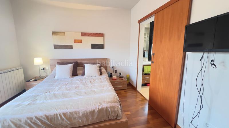 Foto 778d106f-923b-4984-9042-da4b8c59b859. Chalet casa unifamiliar amb jardí de 500 m², molt ben conservada, a prop de girona en Sant Julià de Ramis