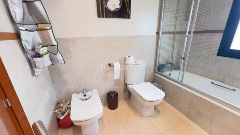 Foto c4bce63d-1fac-433a-8022-8c4661f463a5. Chalet casa unifamiliar amb jardí de 500 m², molt ben conservada, a prop de girona en Sant Julià de Ramis