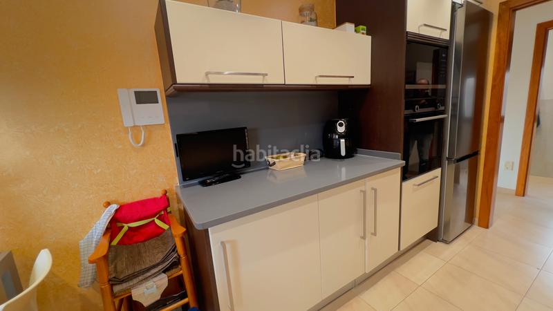 Foto c5b6d5f8-de31-495d-8629-ed5f81bc61d9. Chalet casa unifamiliar amb jardí de 500 m², molt ben conservada, a prop de girona en Sant Julià de Ramis