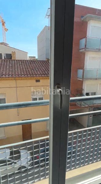 Foto c7aebce6-458f-4672-ae72-ea16e32158a8. Pis amb calefacció aparcament a Eixample Sud-Migdia Girona