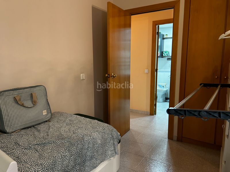 Foto e5e204e6-1b1d-40a1-80a3-b0613459be77. Pis amb calefacció aparcament a Eixample Sud-Migdia Girona