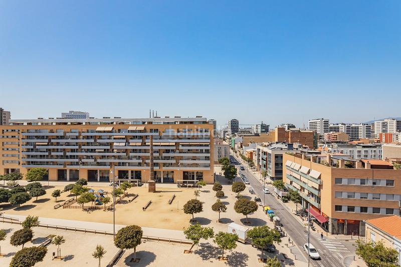 Foto bb81ad67-dfe3-427f-a826-fb67ef421d81. Piso en Port Badalona