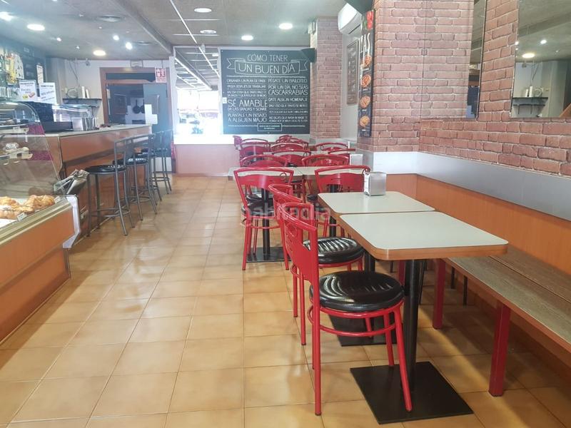 Foto cf7b631c-0a86-4cb1-a6ef-d09e57ac7c8a. Transfer business premise with heating in Font Verda Granollers