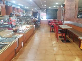 Transfer Business premise in Font Verda. Equipado