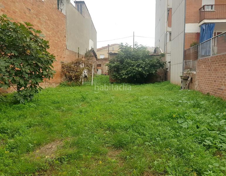Foto c369b0a7-8e1d-4d95-8851-f5f7167c2e78. Terreny residencial a carrer de narcís monturiol 21 a Granollers