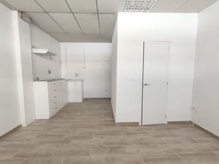 Lloguer Local Comercial  Carrer de navarra