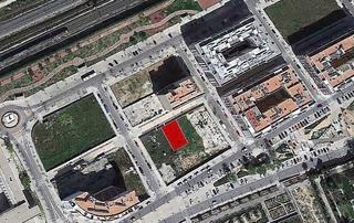 Terreny residencial  Calle 25 de abril