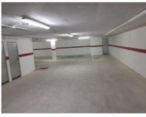 Parking voiture  Carrer del doctor severo ochoa