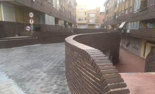 Aparcament cotxe a Benifaió