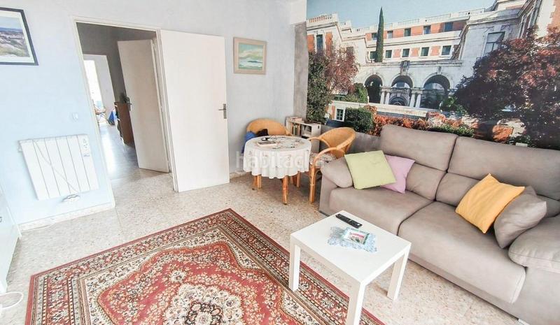 Foto ad30cc98-b572-4771-904b-5a63fea78158. Appartement avec parking dans Playa Poniente Benidorm