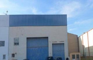 Nau industrial a Benlloch