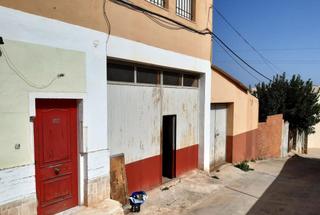Fabrikhalle in Llanera de Ranes