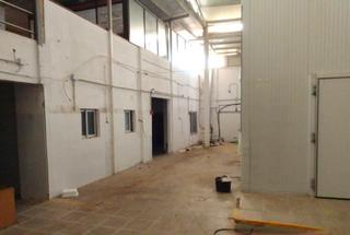 Nave industrial  Bolbaite