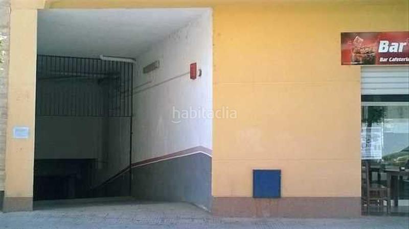 Foto bababe41-b5b3-4f1f-b985-8e0dd8f4fa69. Aparcament cotxe a Torreblanca