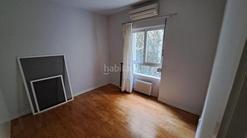 Foto c2de2b19-2603-4252-8114-31bcde733e19. Flat with heating parking in Jaume Roig Valencia