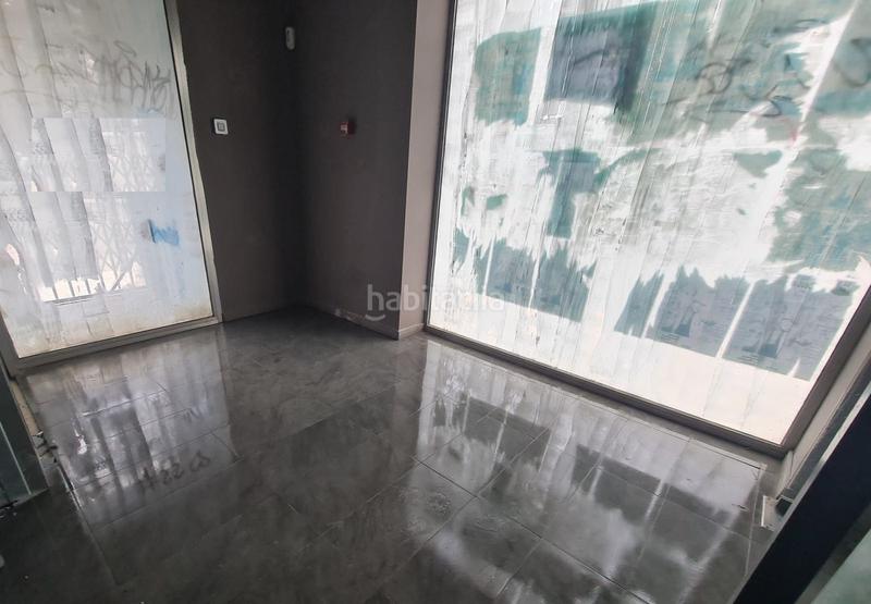 Foto 4153a318-3820-44ef-92cd-4ee944e82b4c. Local comercial en La Fontsanta Valencia