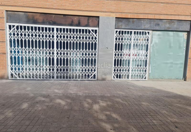 Foto e6b16691-3513-4785-906b-7113ecf66b38. Local comercial en La Fontsanta Valencia