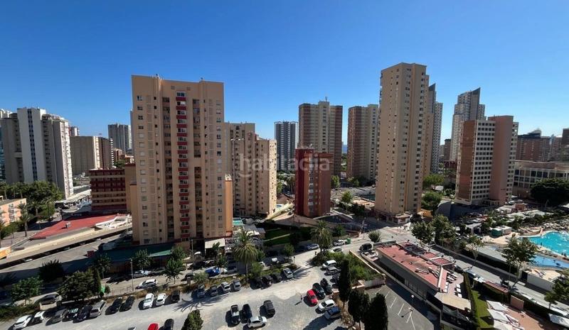 Foto 1710b379-dc8d-4b05-9dbe-e383d0c49e8c. Apartamento en Playa Levante Benidorm