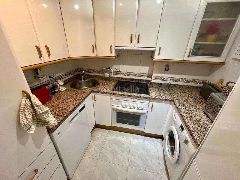 Foto 5457760b-a305-46a0-a66b-49835f2e9006. Apartamento en Playa Levante Benidorm