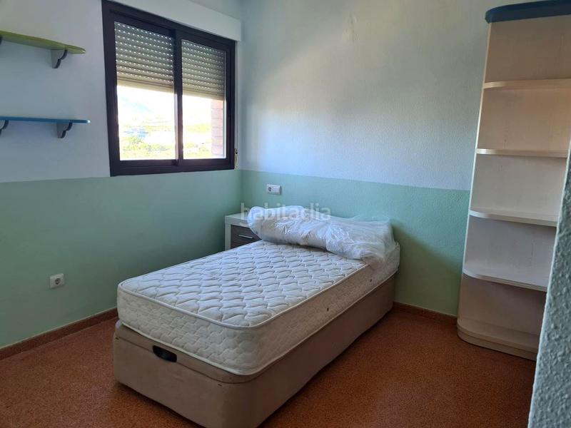 Foto 2bdb98f6-b909-4c65-85e4-bd89ef4e6ffb. Apartament amb aparcament a Playa Poniente Benidorm