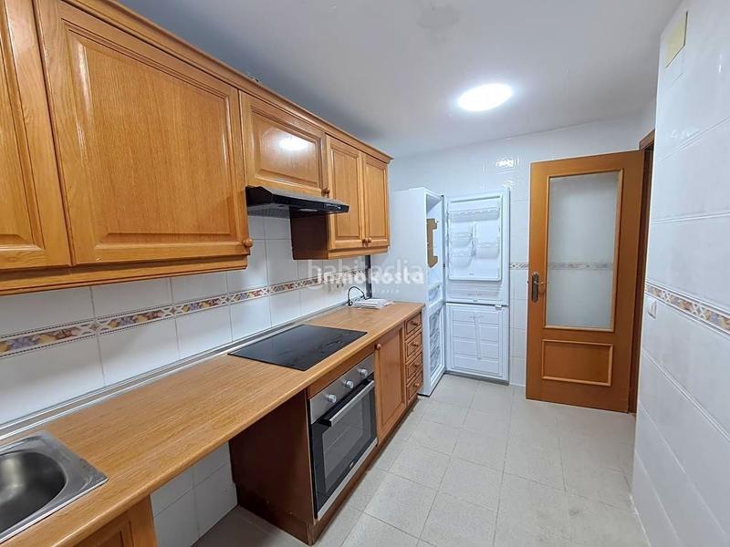 Foto e7fcb5d4-8036-4bfc-8f10-5dcbb033ca03. Apartamento en Playa Poniente Benidorm
