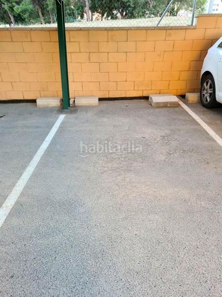 Foto a1b87469-4197-45c8-8adb-70c9c2f635e4. Appartement mit parking in Playa Poniente Benidorm