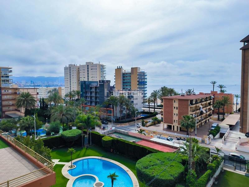 Foto f6ae0256-653b-44c4-811c-68caa64a9f43. Apartamento en Playa Poniente Benidorm