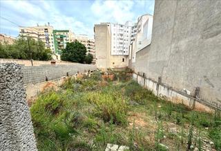 Wohngrundstück in Ciutat del Transport - La Salera