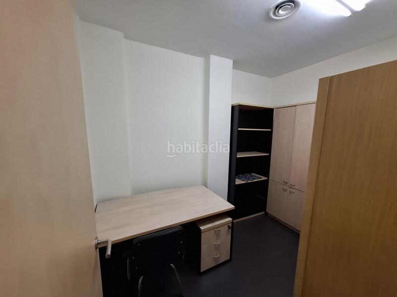 Foto f76eba65-3a27-4a2b-a888-0d54a0ebd572. Local commercial dans Russafa Valencia