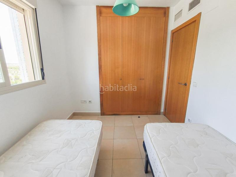 Foto 23348e87-160c-4eea-b5af-bde0bf98b6a7. Apartament amb aparcament a Via Parque Benidorm