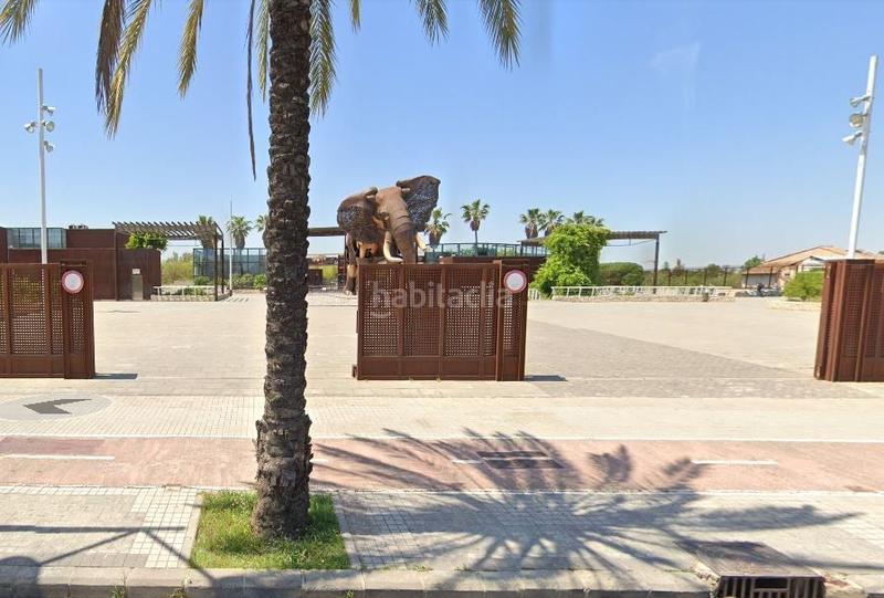 Foto c986896e-5b89-44e3-b3c5-e64a5656785c. Locale commerciale in Nou Campanar Valencia