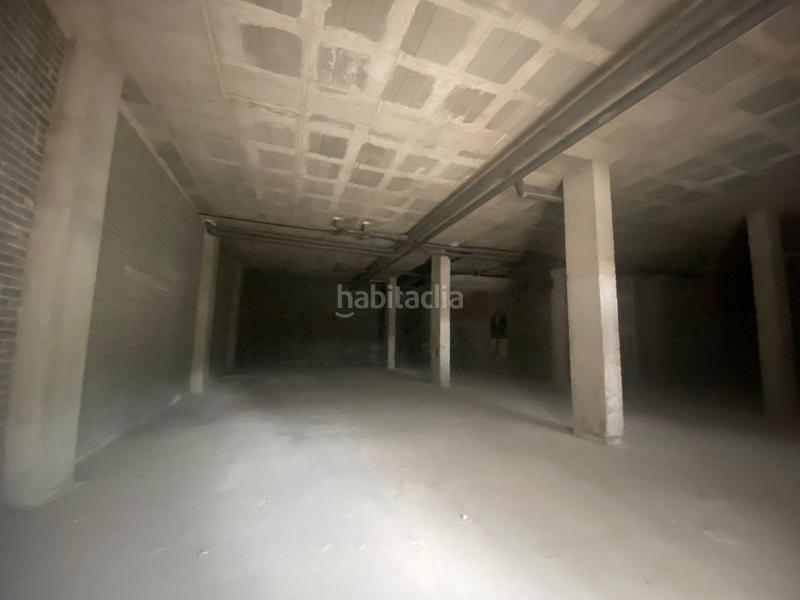 Foto 2eea7a0d-9d9c-443e-a109-0a27fb1db793. Local comercial a Nou Campanar Valencia