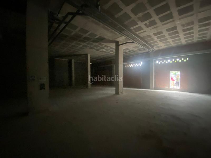 Foto 4525c1c5-5260-4aaf-a533-620ede05bcf1. Local comercial a Nou Campanar Valencia