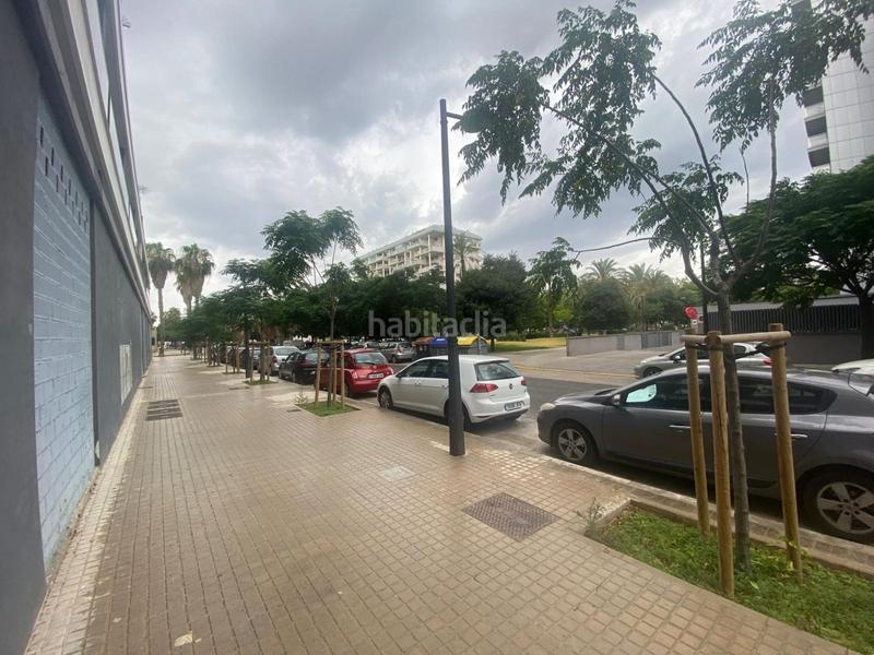 Foto b1e6430b-3380-4a2c-bb24-47d5579db502. Local comercial a Nou Campanar Valencia